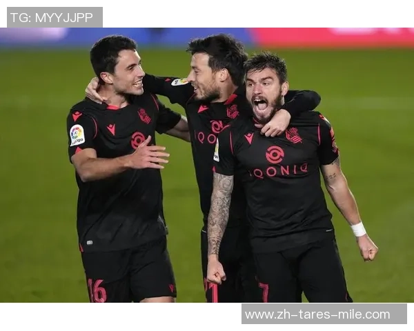 摆臭脸+参加抵触！维尼修斯引发公愤：危害皇马形象，从速卖走他